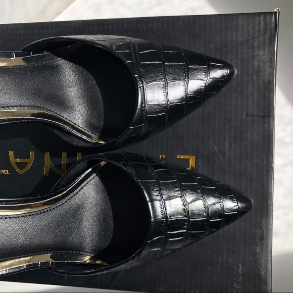 🆕 CROCODILE PRINT FAUX LEATHER JET BLACK HEELS! - Picture 7 of 13